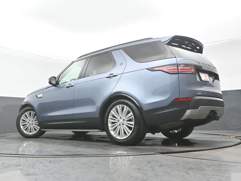 Used 2018 Land Rover Discovery HSE image 31