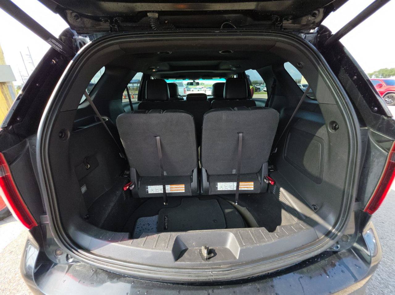 Used 2014 Ford Explorer Sport w/ Equipment Group 401A AWD/4WD image 8