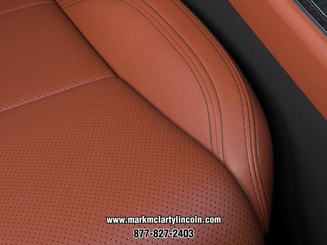 New 2026 Lincoln Aviator Reserve RWD image 16