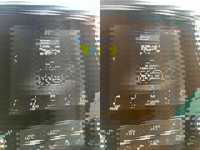 Certified 2024 Nissan Titan SV w/ SV Convenience Package image 13