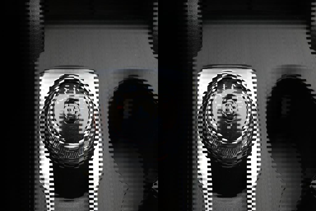 Used 2022 Ford Escape Titanium w/ Titanium Elite Package image 25