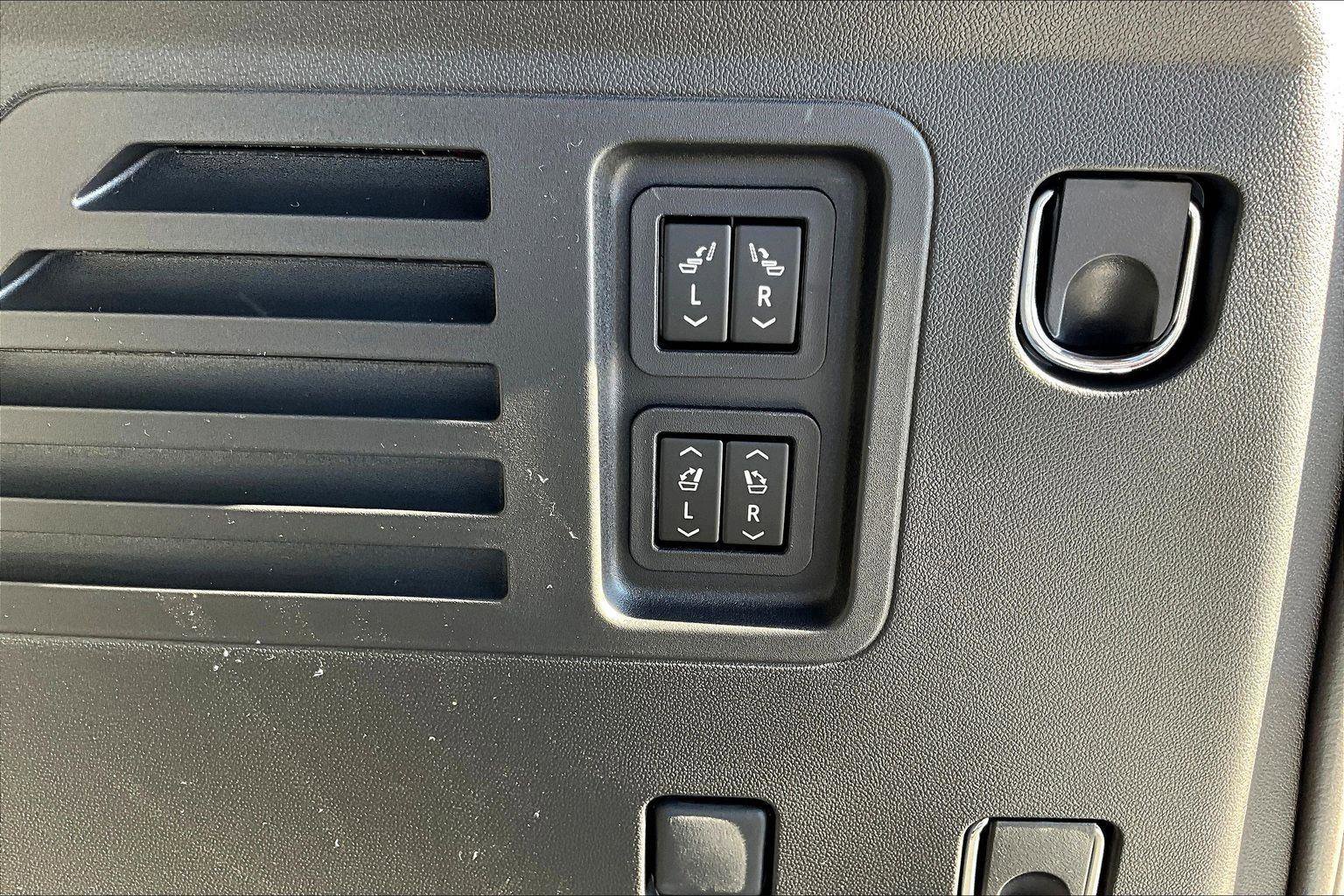 New 2026 Buick Enclave Avenir w/ Super Cruise Package image 16