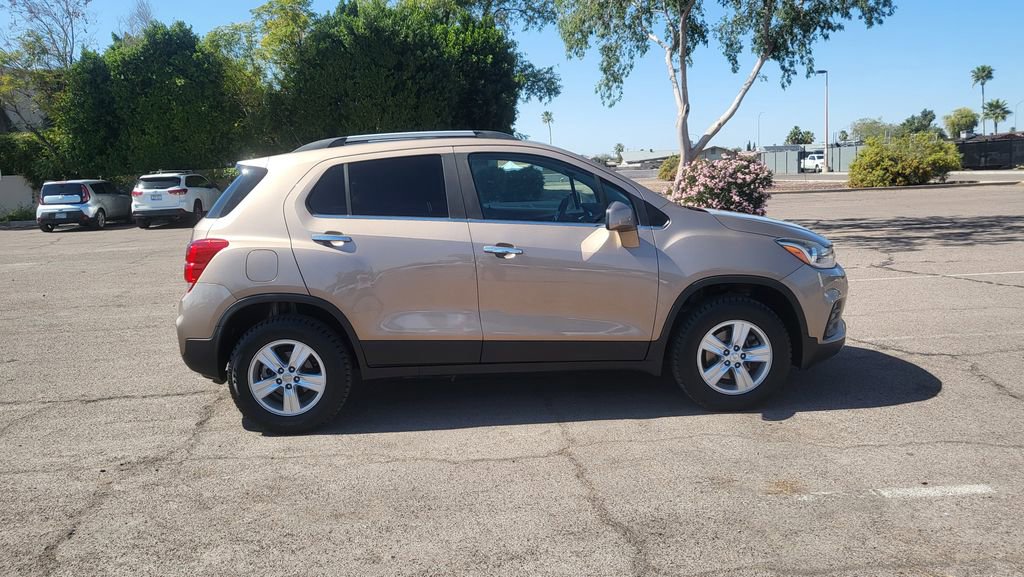 Used 2018 Chevrolet Trax LT w/ Driver Confidence Package image 10