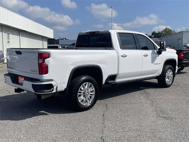 Used 2021 Chevrolet Silverado 2500 High Country w/ Z71 Off-Road Package image 3
