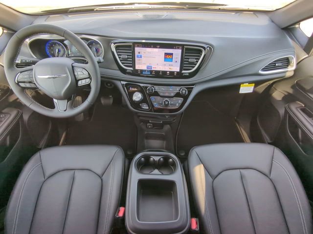 New 2026 Chrysler Pacifica Select w/ S Appearance Package image 19