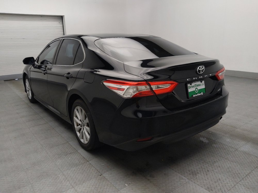 Used 2018 Toyota Camry LE FWD image 5