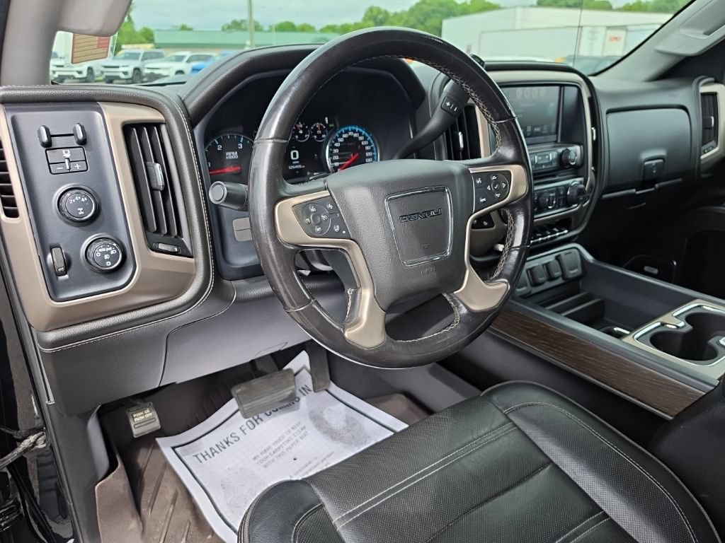 Used 2019 GMC Sierra 2500 Denali w/ Duramax Plus Package AWD/4WD image 21