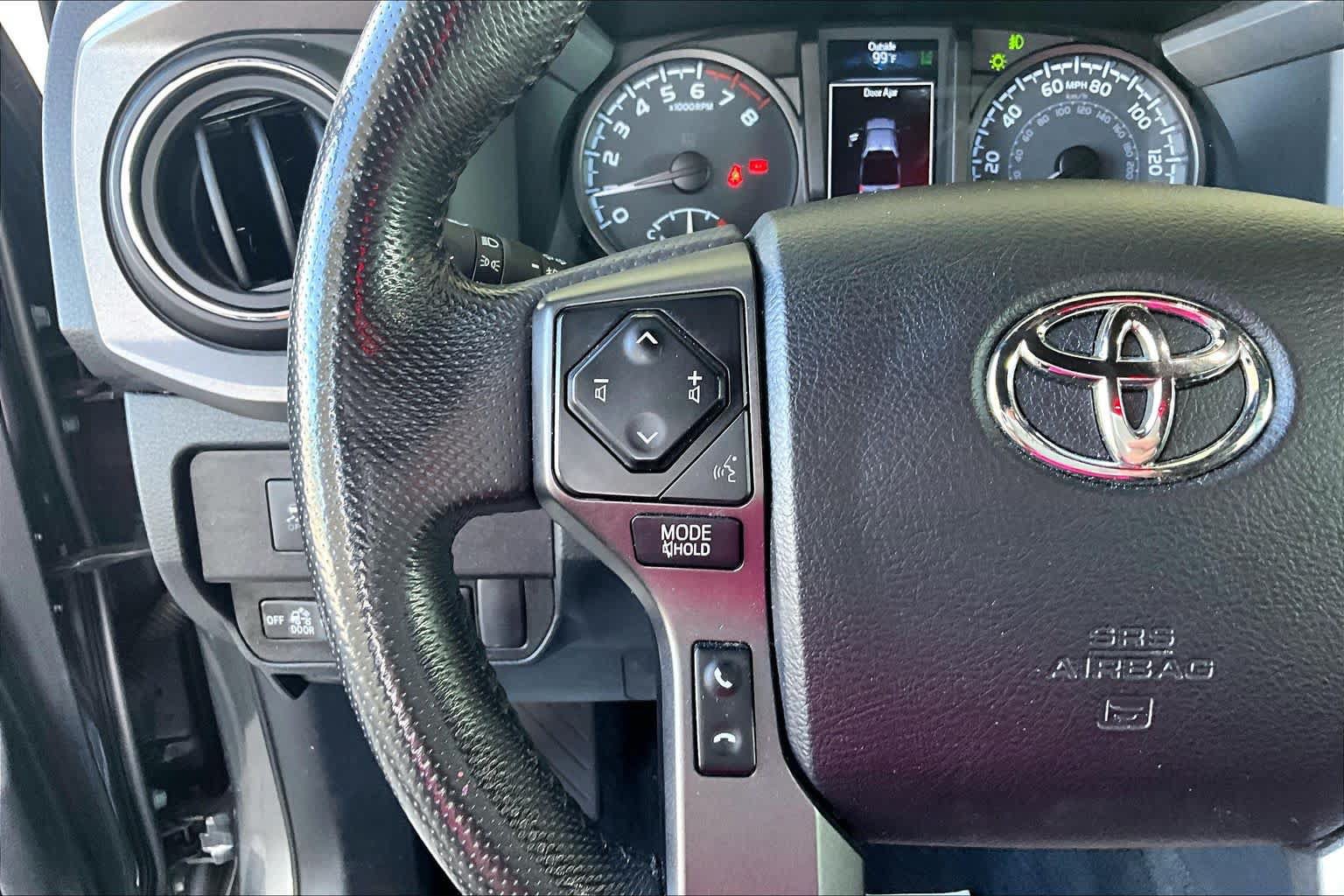 Used 2021 Toyota Tacoma TRD Off-Road w/ Technology Package AWD/4WD image 23
