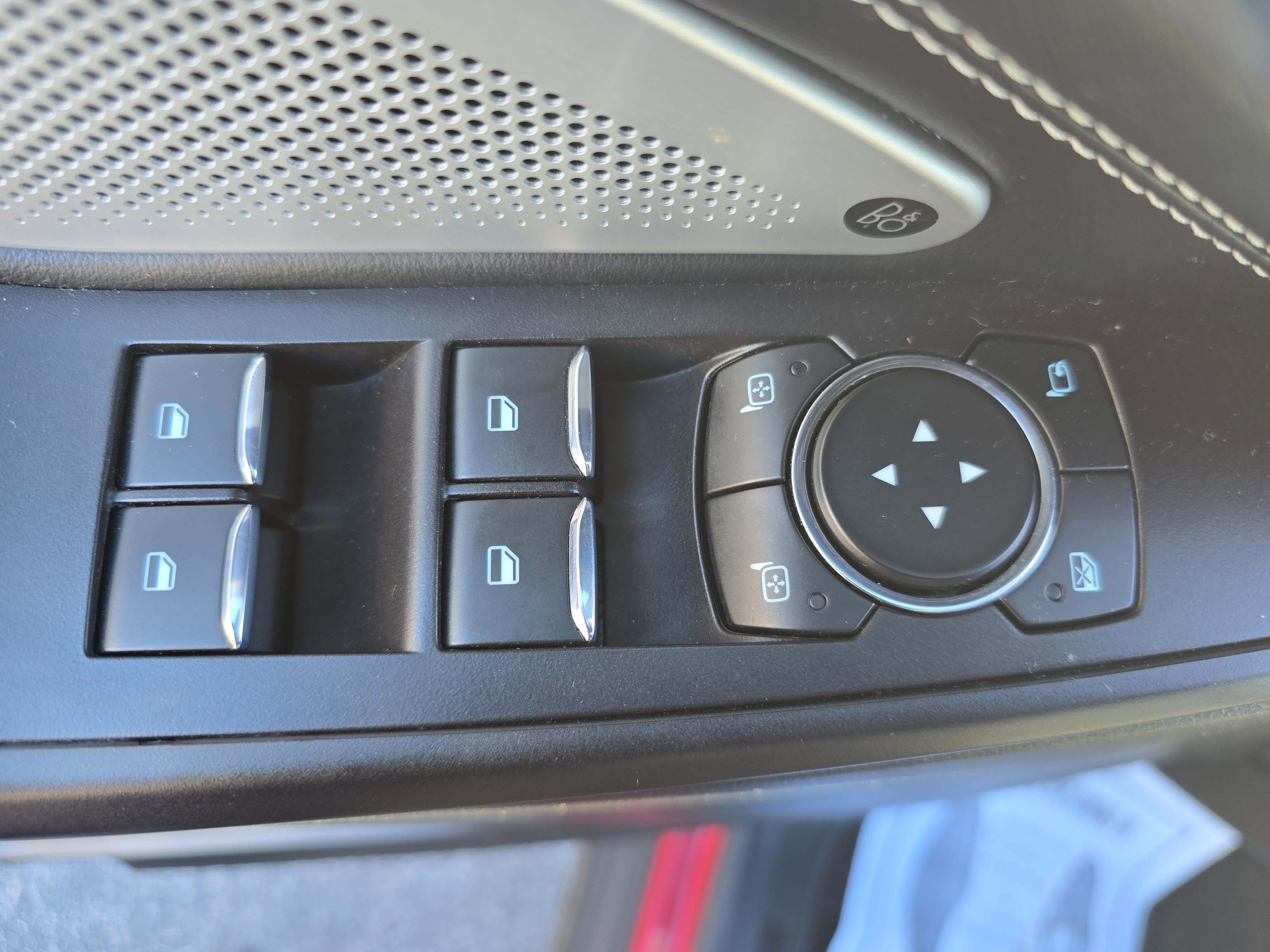 Used 2020 Ford Explorer ST w/ ST High-Performance Pack image 28