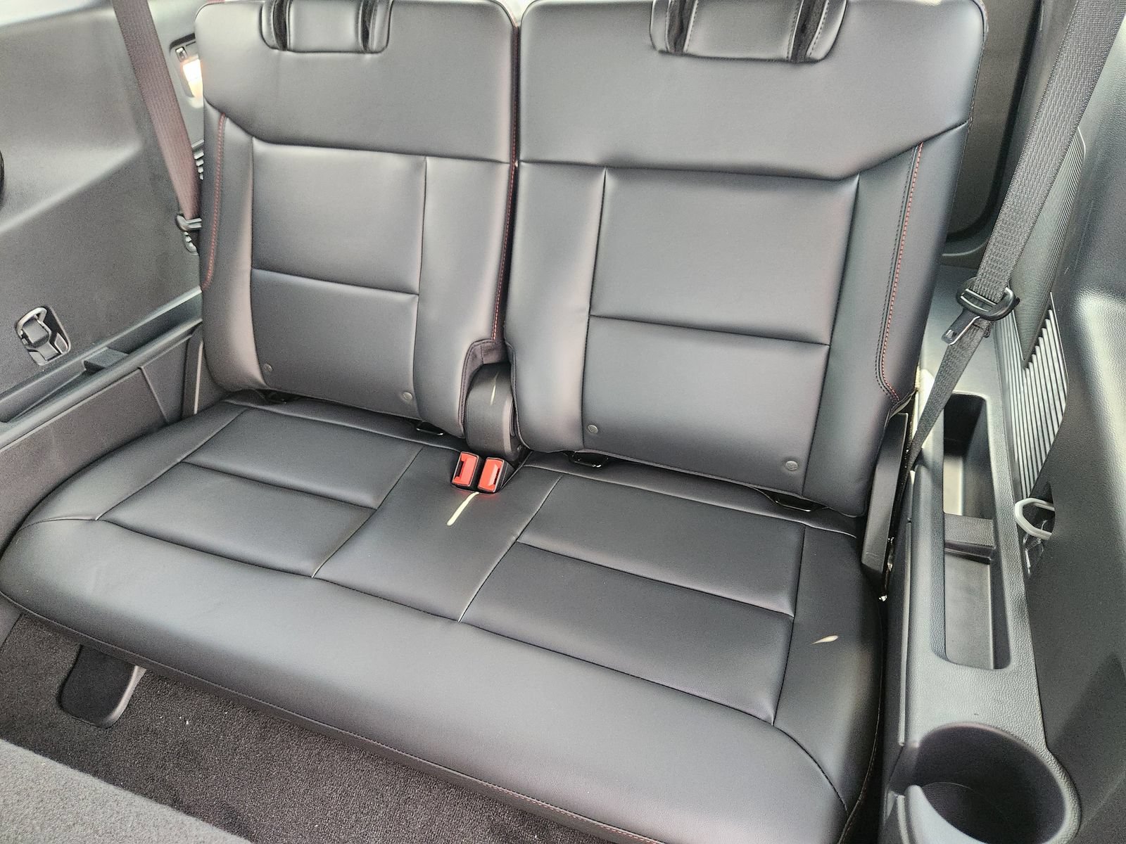 New 2026 Ford Explorer ST-Line RWD image 24