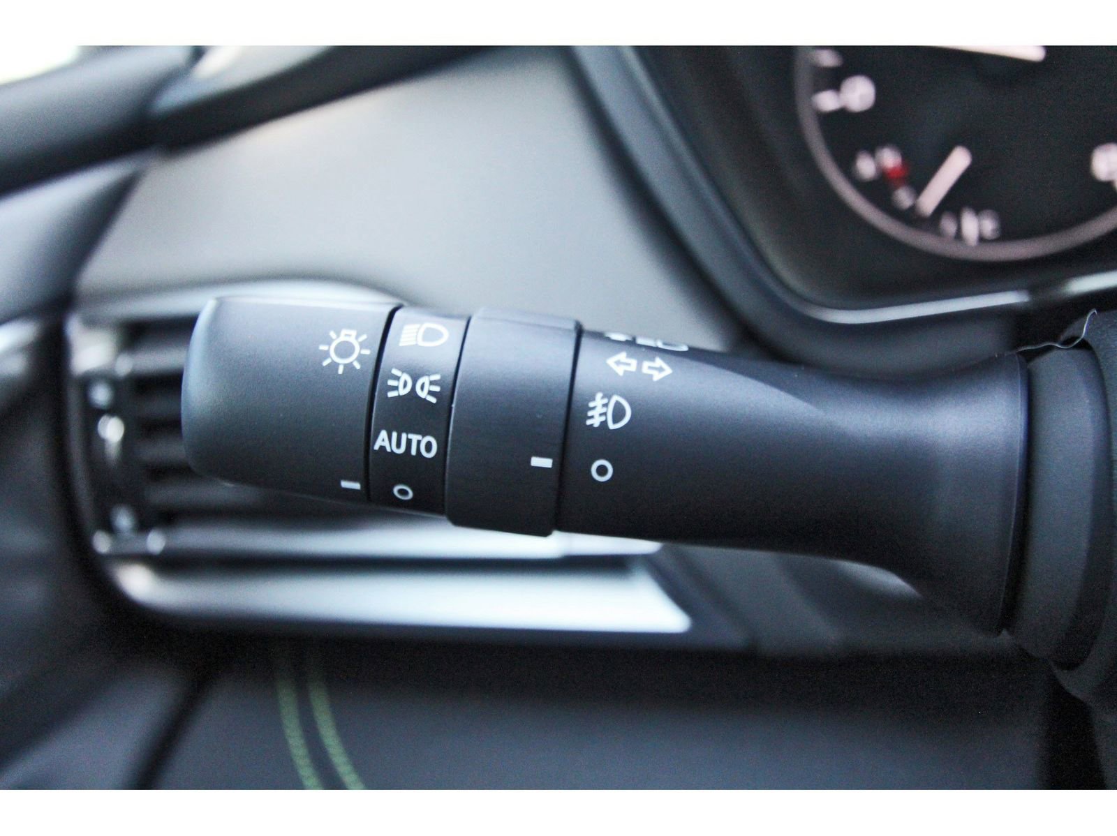 Certified 2025 Subaru Outback Onyx Edition image 17