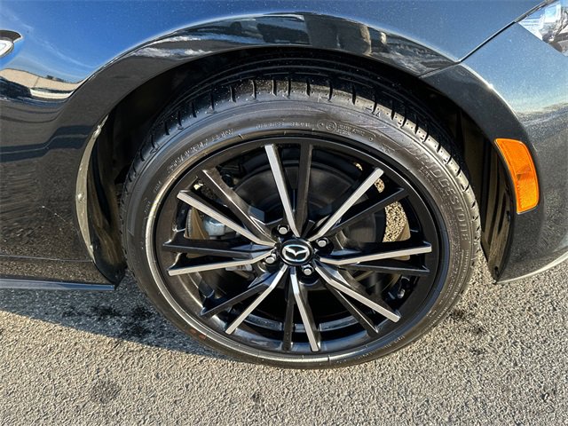 Used 2024 MAZDA MX-5 Miata RF Grand Touring w/ Weather Package image 7