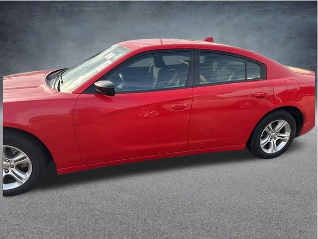 Used 2023 Dodge Charger SXT RWD image 2