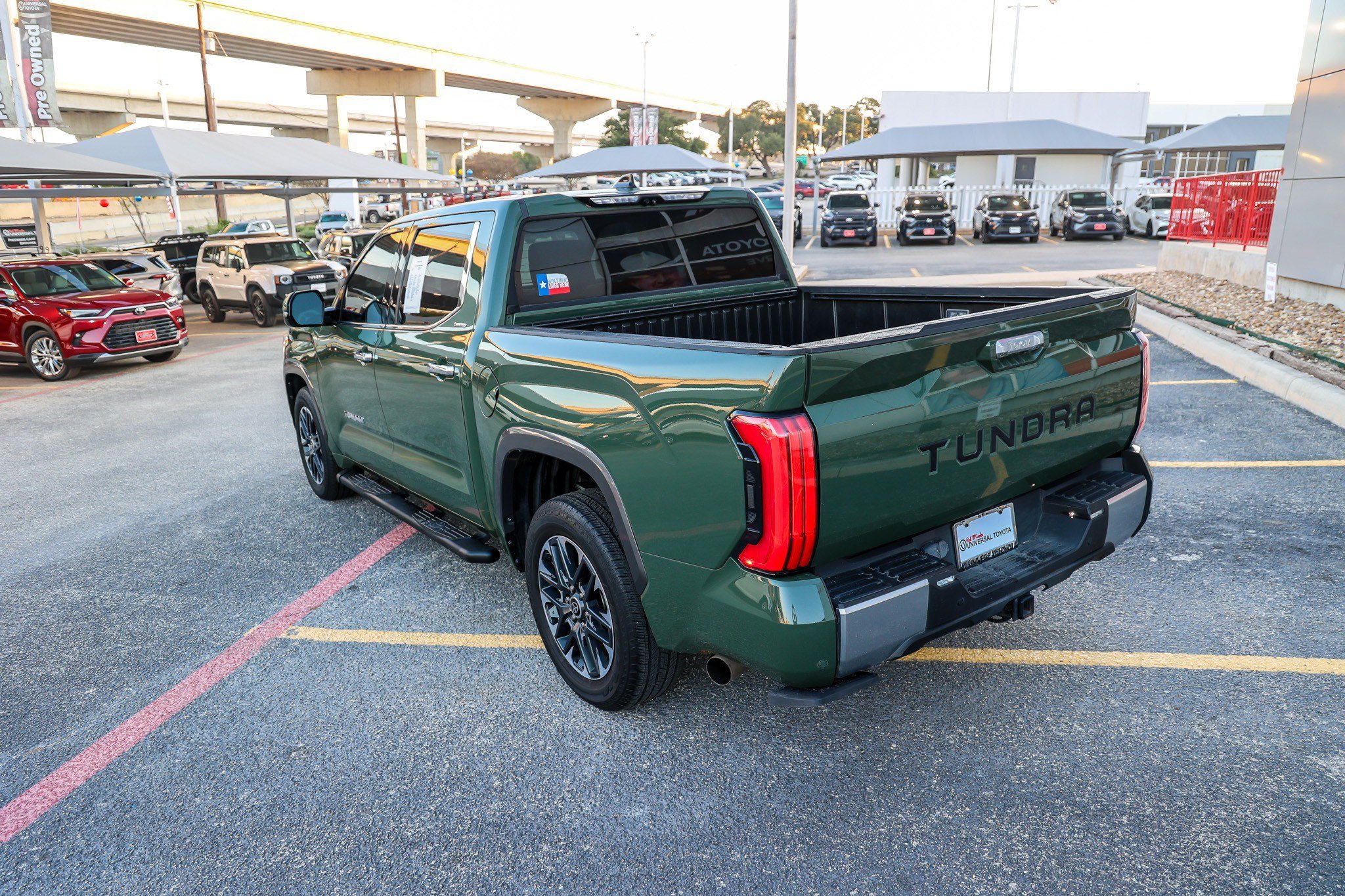 Used 2022 Toyota Tundra Limited RWD image 9