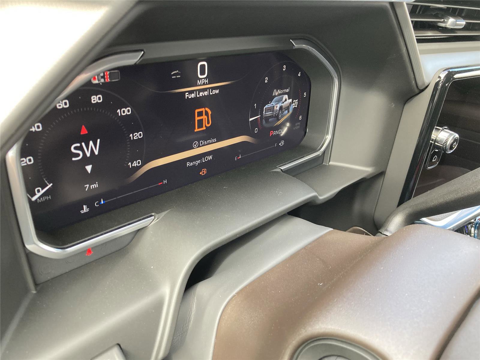 New 2026 GMC Sierra 2500 Denali w/ Denali Reserve Package image 14