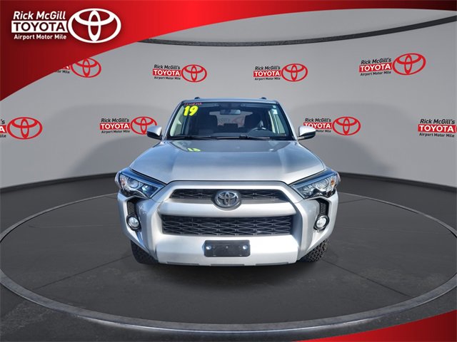 Used 2019 Toyota 4Runner SR5 image 3