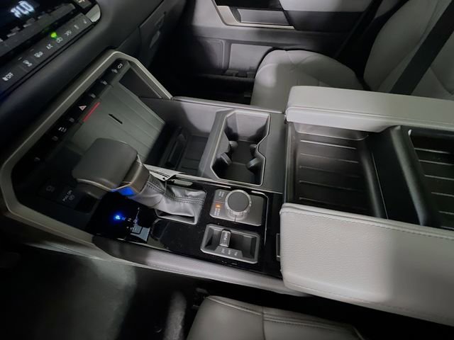 New 2026 Toyota Tundra Limited AWD/4WD image 21