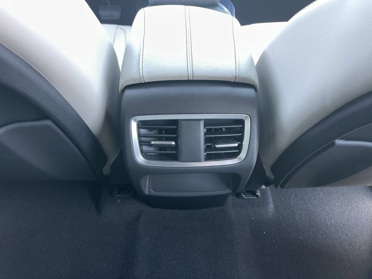 New 2026 Acura RDX SH-AWD image 16