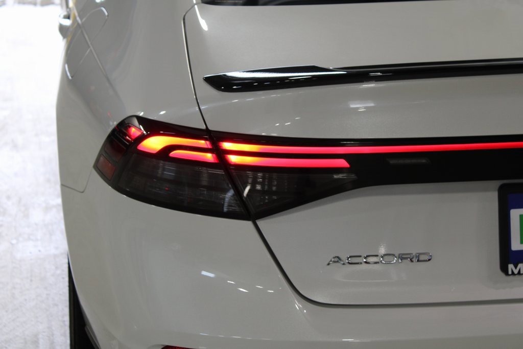 Used 2024 Honda Accord Sport image 39