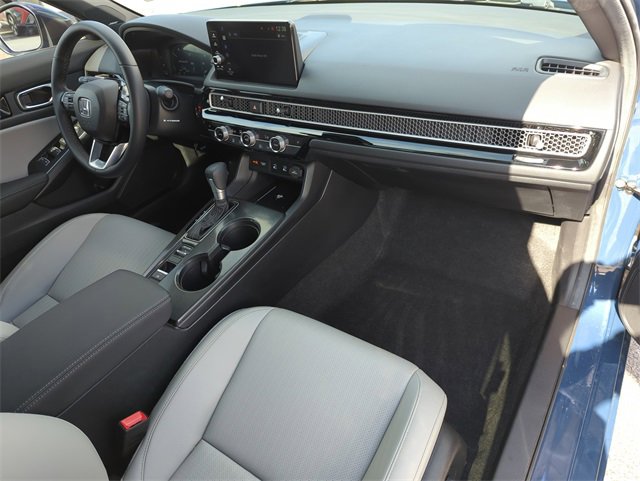 Used 2025 Honda Civic Sport image 17