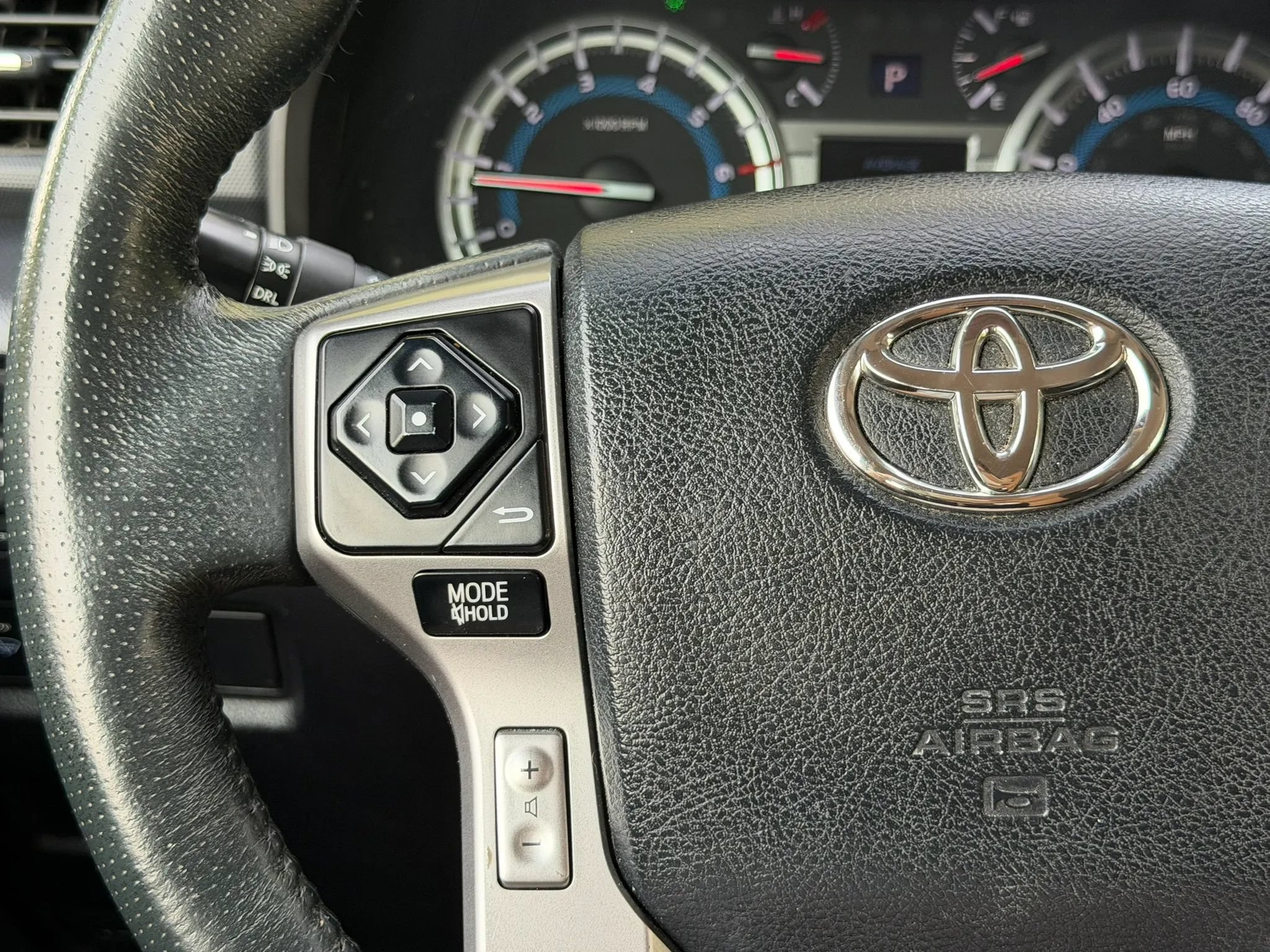 Used 2015 Toyota 4Runner SR5 RWD image 27