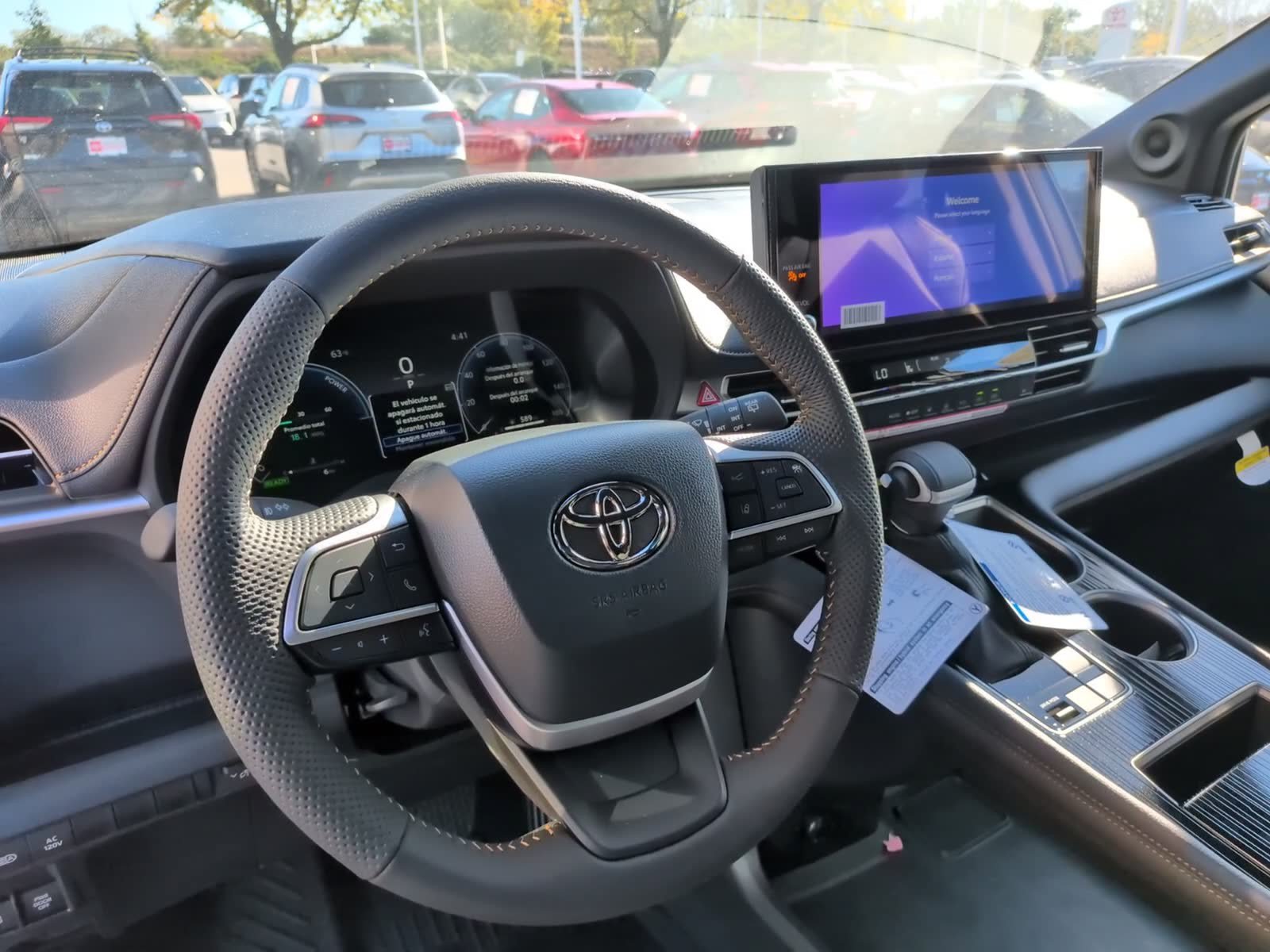 New 2026 Toyota Sienna XLE Woodland Edition AWD/4WD image 25