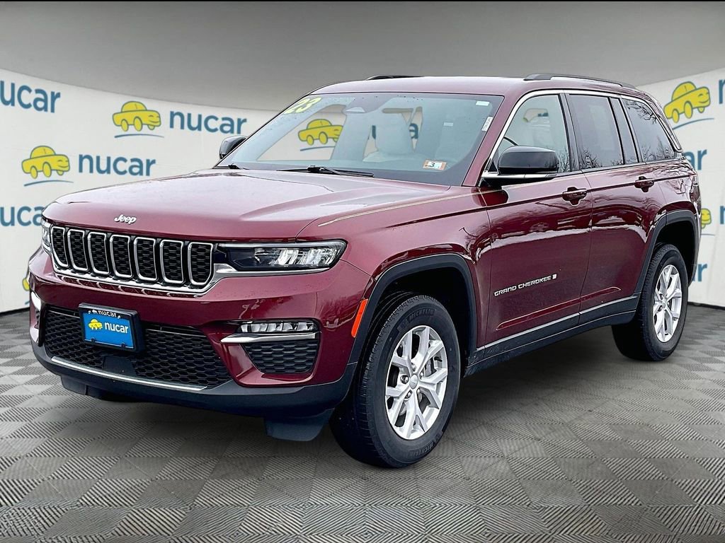Used 2023 Jeep Grand Cherokee Limited image 3