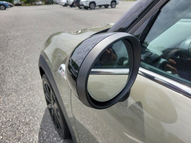 Used 2019 MINI Cooper S w/ Premium Package FWD image 18
