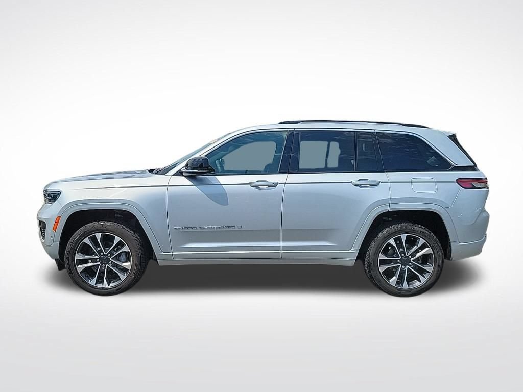 Used 2023 Jeep Grand Cherokee Overland w/ Luxury Tech Group IV AWD/4WD video 2