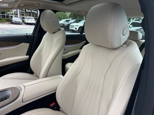 Used 2023 Mercedes-Benz E 350 4MATIC Sedan image 15