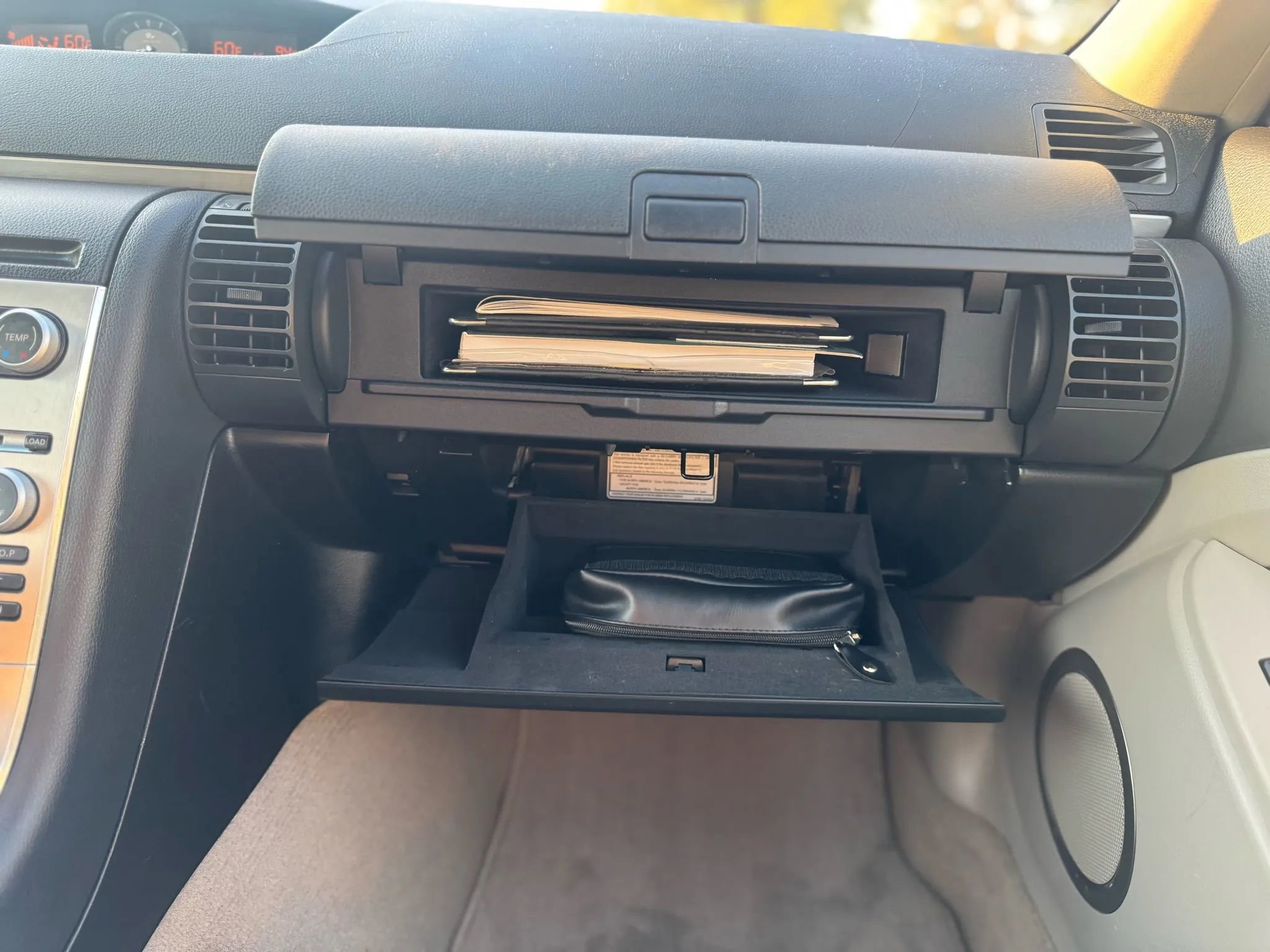 Used 2005 INFINITI G35 Coupe w/ (P01) Premium Pkg image 31