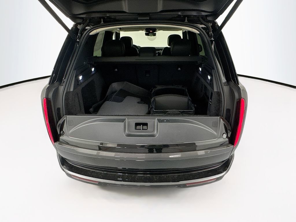 New 2026 Land Rover Range Rover SE image 26