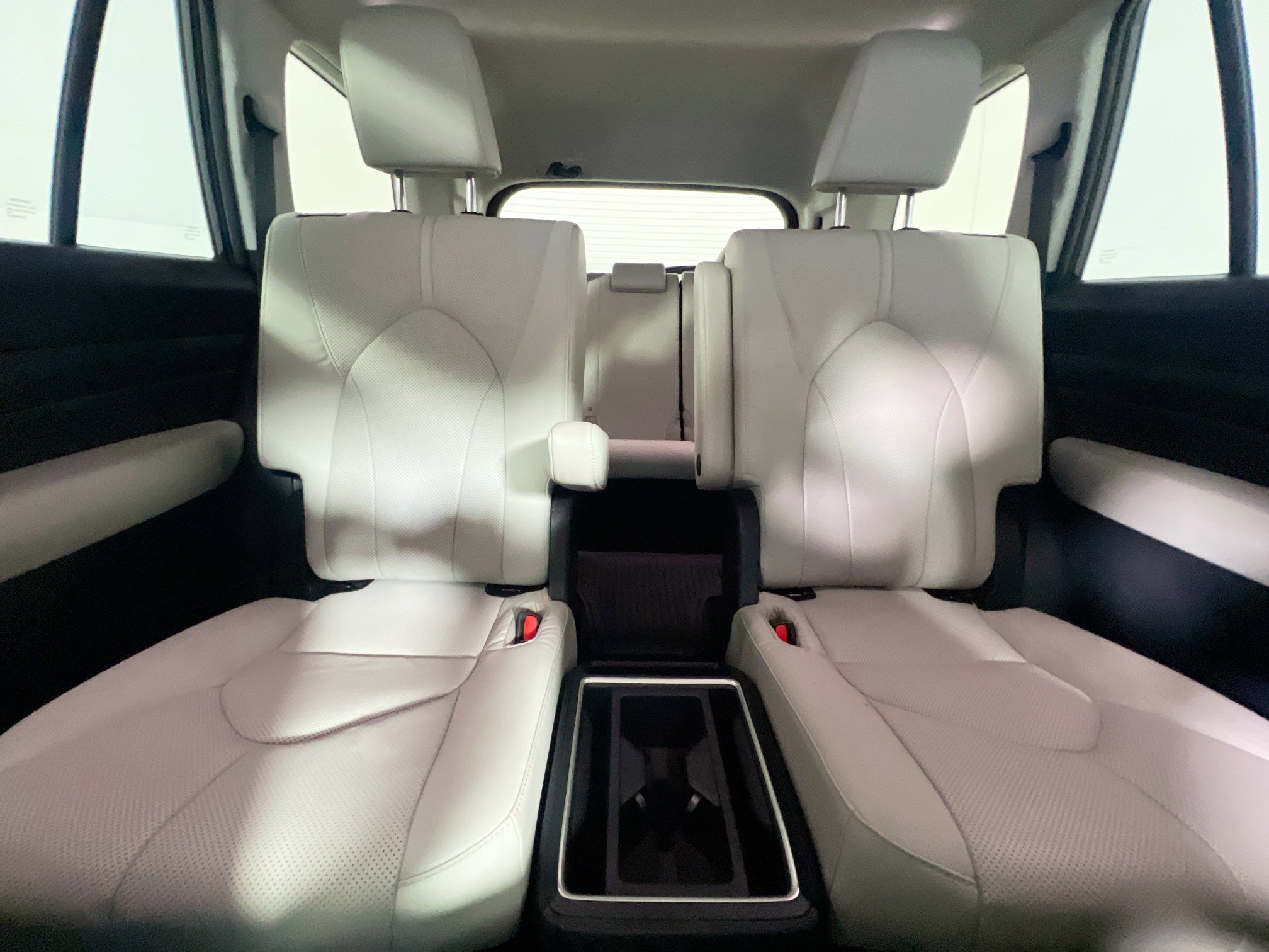 Used 2025 Toyota Grand Highlander AWD Hybrid image 33