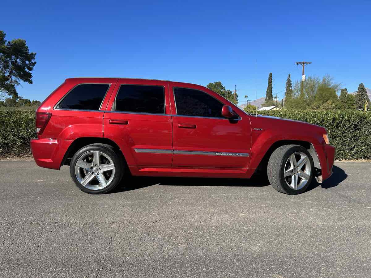 Used 2006 Jeep Grand Cherokee SRT8 w/ SRT Option Group I AWD/4WD image 5