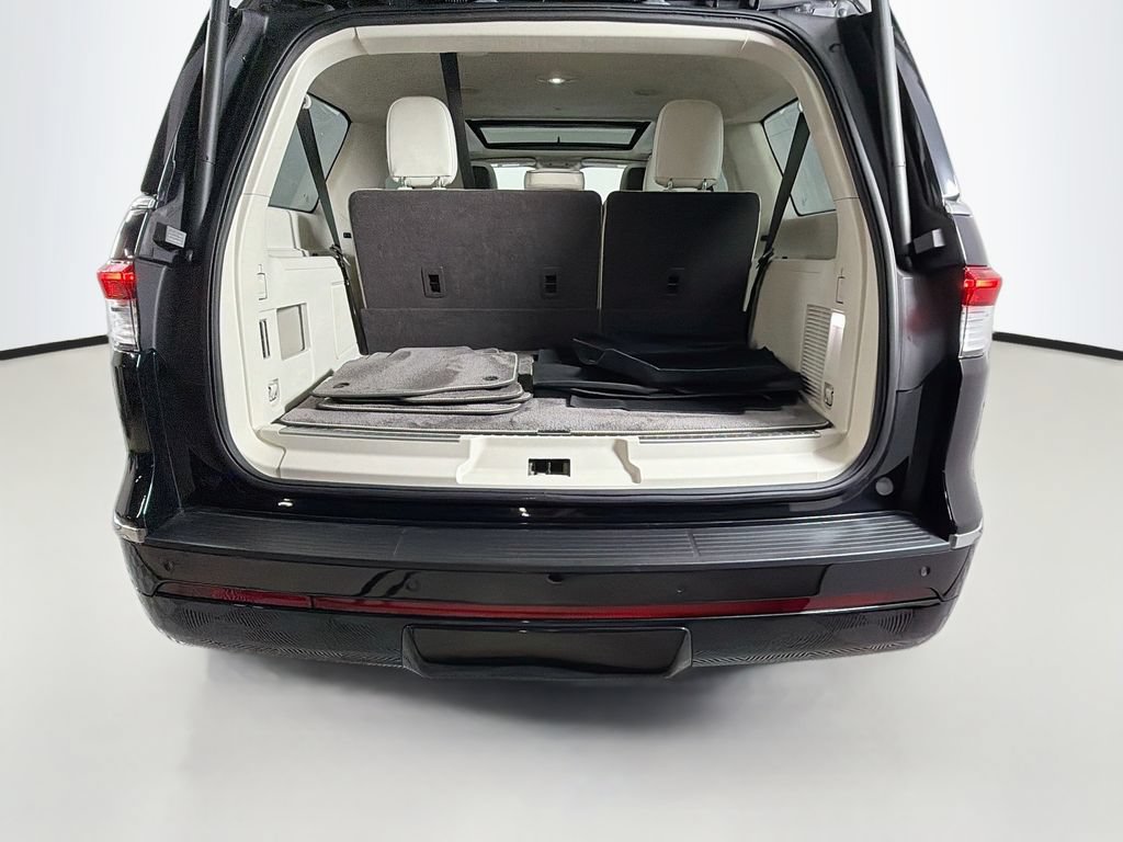 Used 2023 Lincoln Navigator L Black Label AWD/4WD image 27