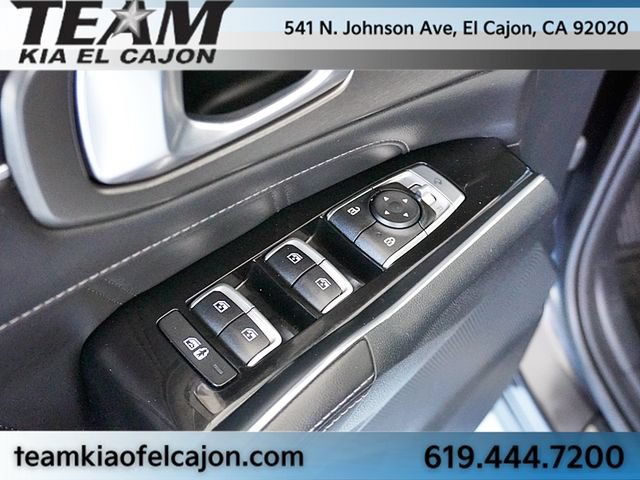 Certified 2022 Kia Sorento SX w/ Panoramic Sunroof Package AWD/4WD image 27