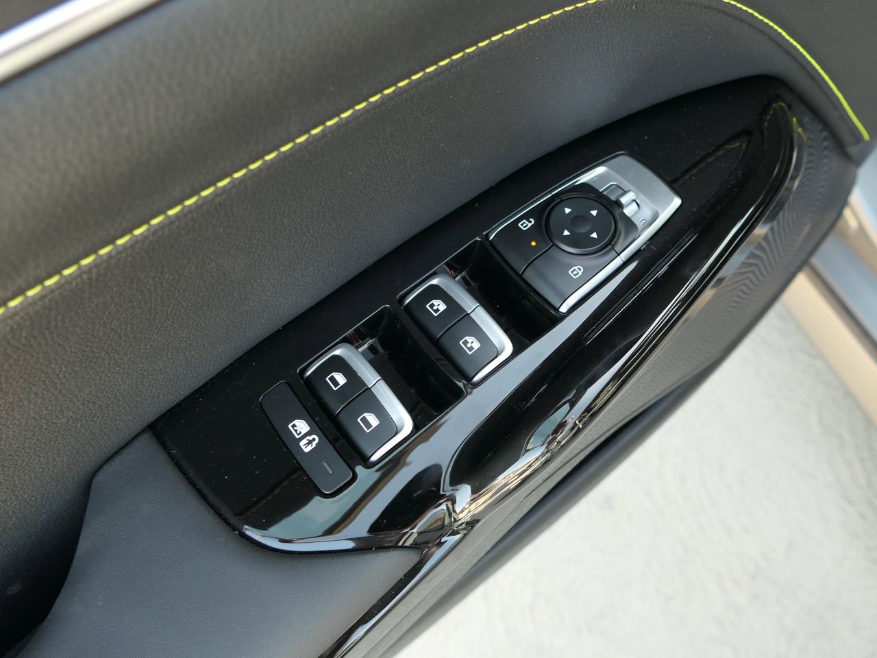 New 2026 Kia K5 GT image 37