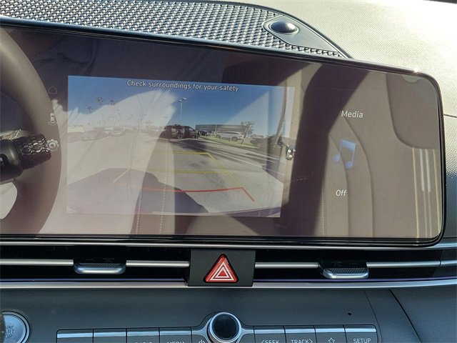 Used 2024 Hyundai Elantra SEL w/ Convenience Package image 10