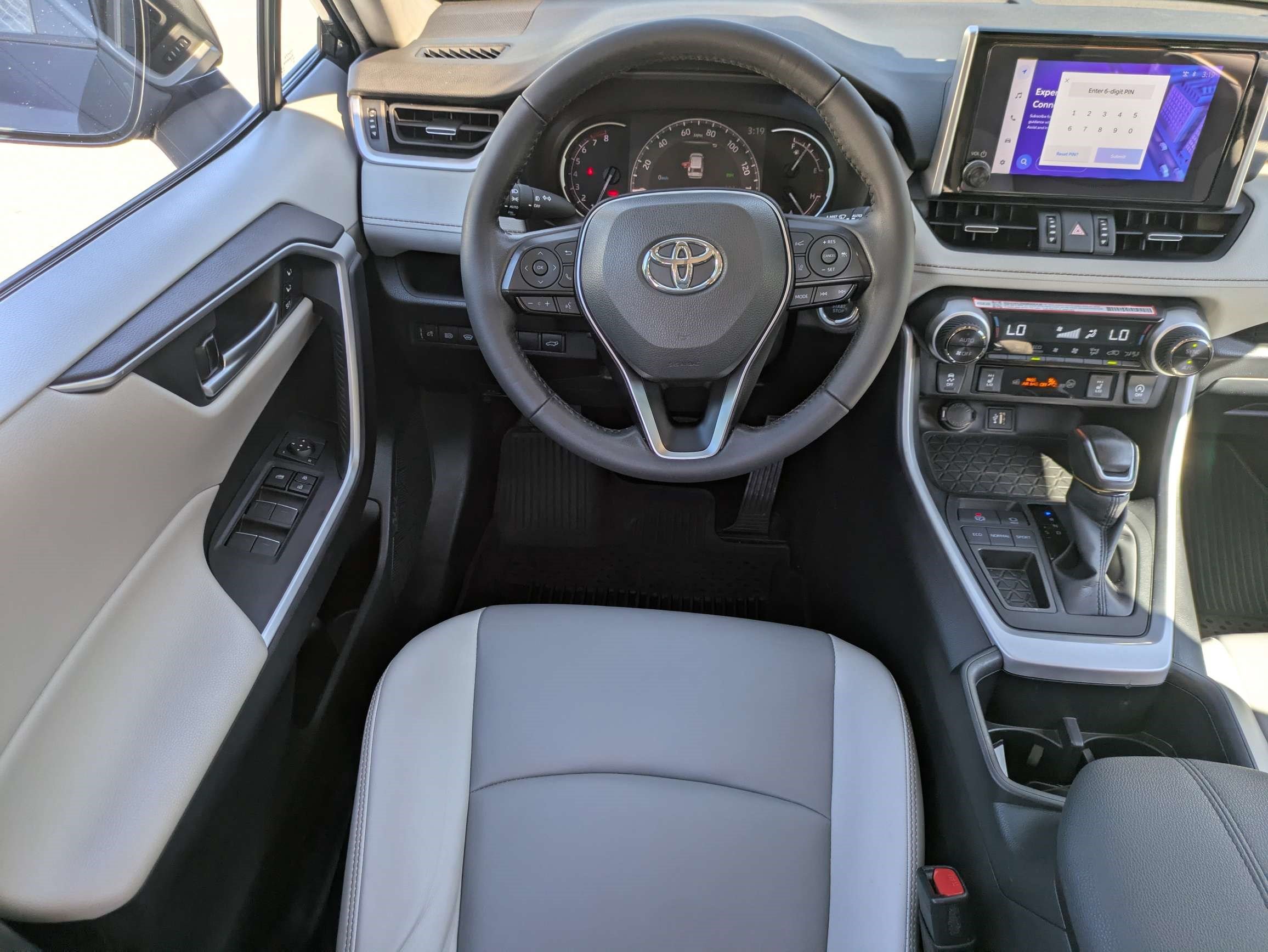 Used 2025 Toyota RAV4 XLE Premium w/ Weather Package FWD image 16