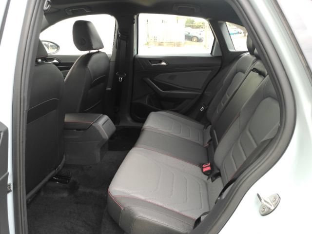 Used 2025 Volkswagen Jetta GLI Autobahn w/ GLI Black Package FWD image 18