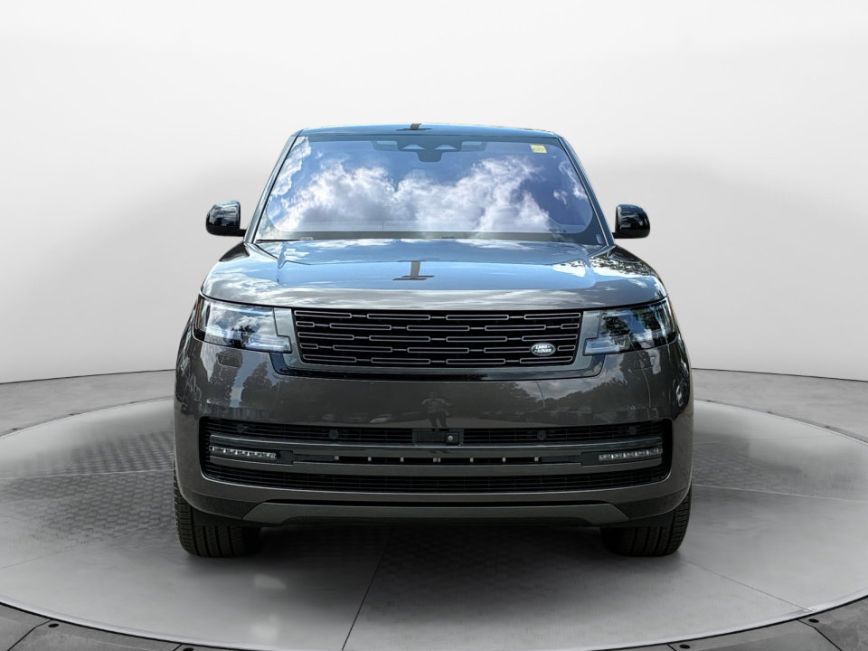 Certified 2022 Land Rover Range Rover Long Wheelbase First Edition AWD/4WD image 2