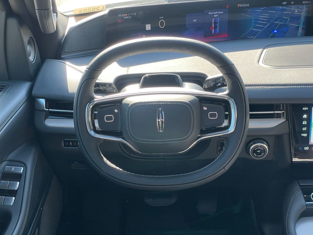 New 2025 Lincoln Navigator Reserve w/ Jet Appearance Package image 15