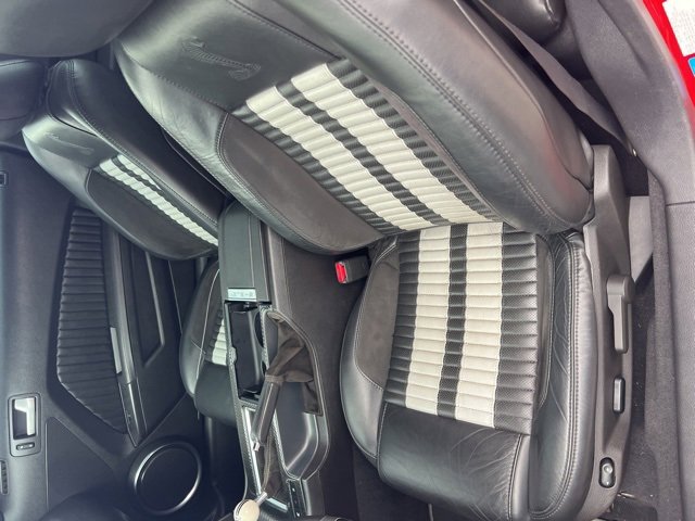 Used 2010 Ford Mustang Shelby GT500 image 5