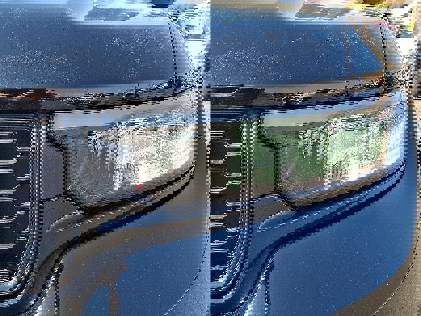 Used 2023 Jeep Grand Cherokee L Laredo image 9