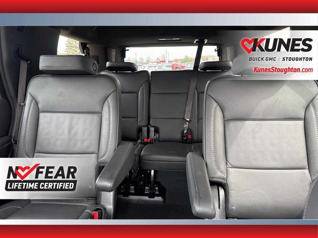 Used 2025 GMC Yukon Denali AWD/4WD image 35