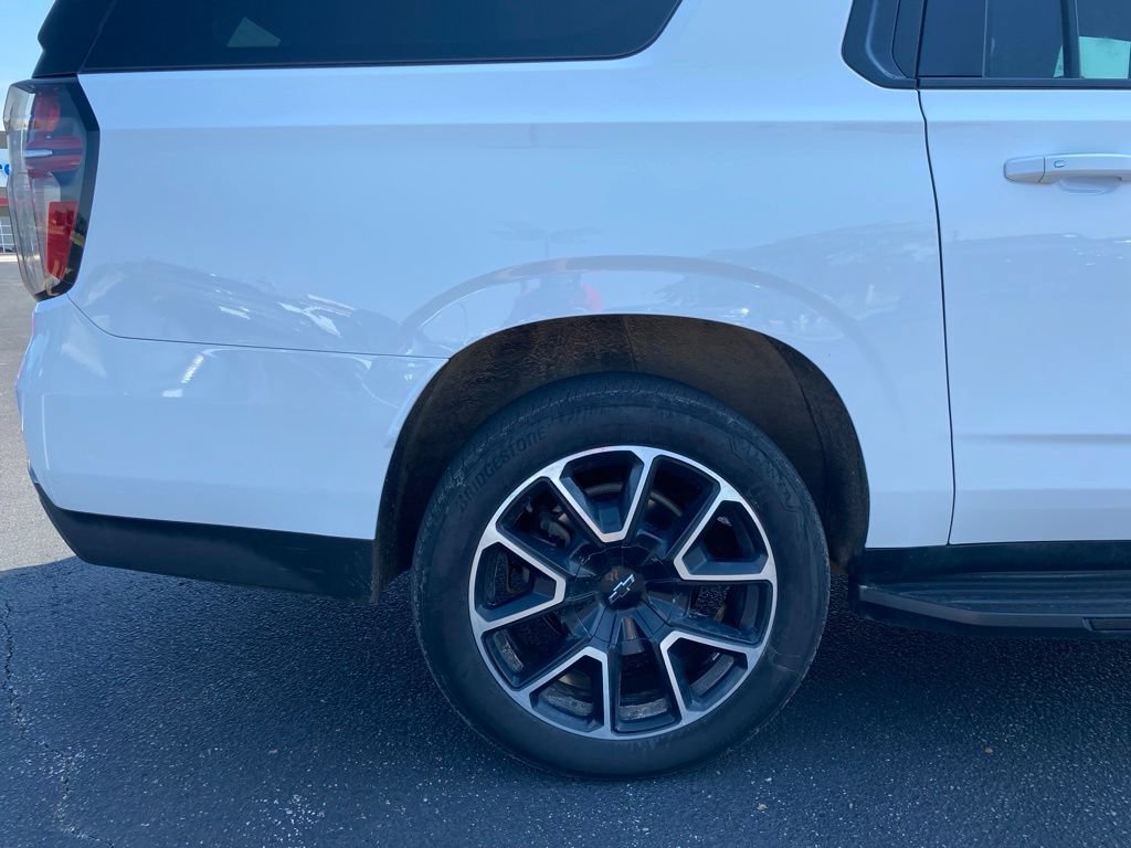 Used 2021 Chevrolet Suburban RST w/ Luxury Package AWD/4WD image 5