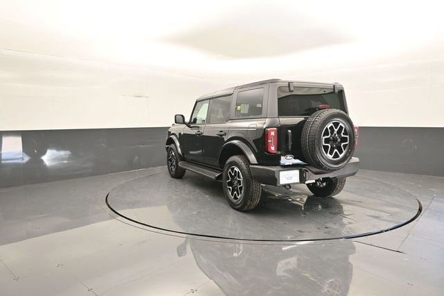 New 2026 Ford Bronco Outer Banks image 5