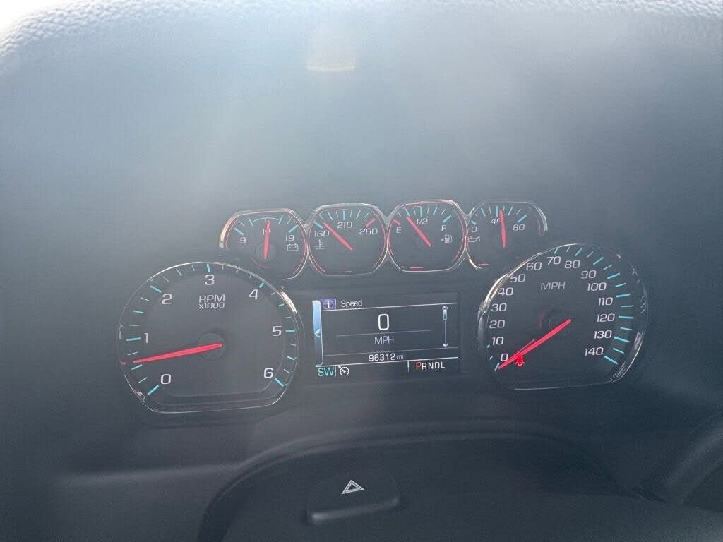 Used 2020 GMC Yukon SLE w/ SLE Value Package image 21