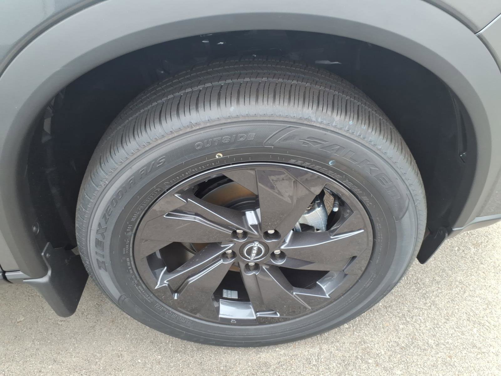 New 2026 Nissan Rogue SV FWD image 5