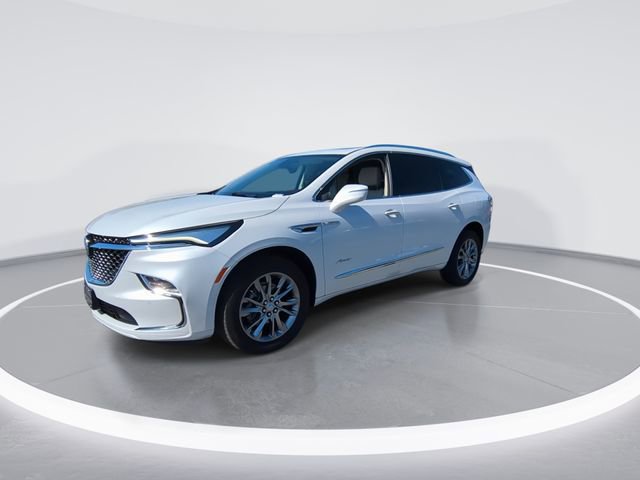 Used 2023 Buick Enclave Avenir w/ Avenir Technology Package image 4